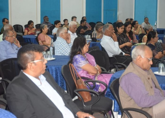audience-1-1049x700