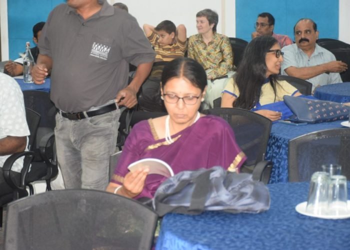 avid-reader-1049x700